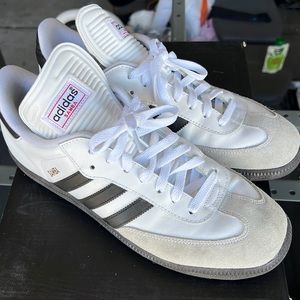 Adidas Samba US 11 - White/Black Leather